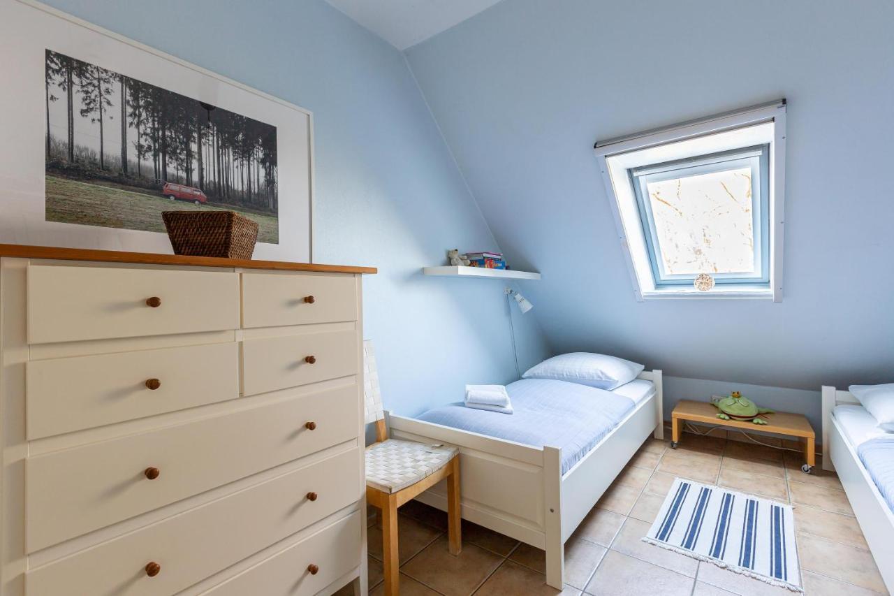 Strandhaus Wustrow - Wohnung 3 ภายนอก รูปภาพ
